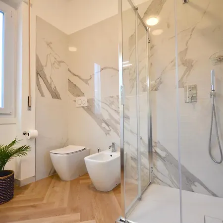 Luvi - Riviera Luxury Flat Апартаменты *