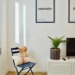 Luvi - Trilocale 4 Posti Letto, A 5 Minuti A Piedi Dalla - Ac E Wifi *