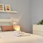 Luvi - Trilocale 4 Posti Letto, A 5 Minuti A Piedi Dalla - Ac E Wifi *